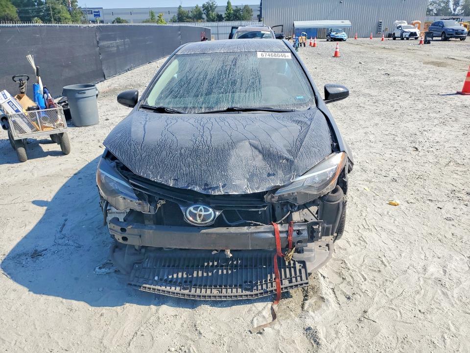 Photo 5 from auction – 2018 TOYOTA COROLLA with VIN 5YFBURHE2JP752968