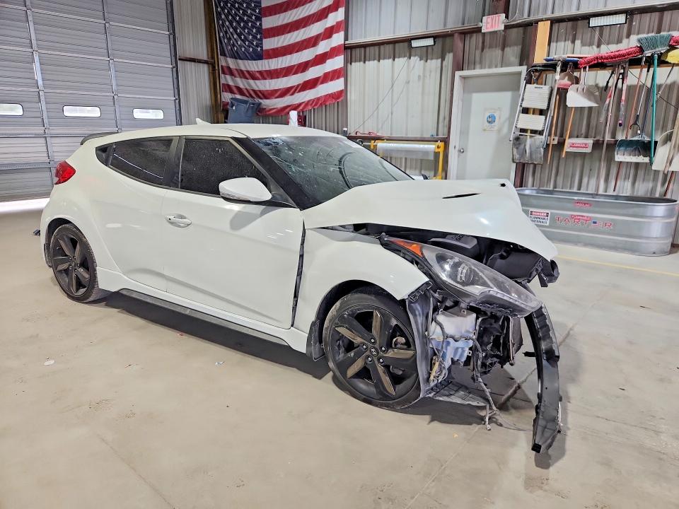 Zdjęcie 4 z aukcji – 2015 HYUNDAI VELOSTER z VIN KMHTC6AE1FU239426
