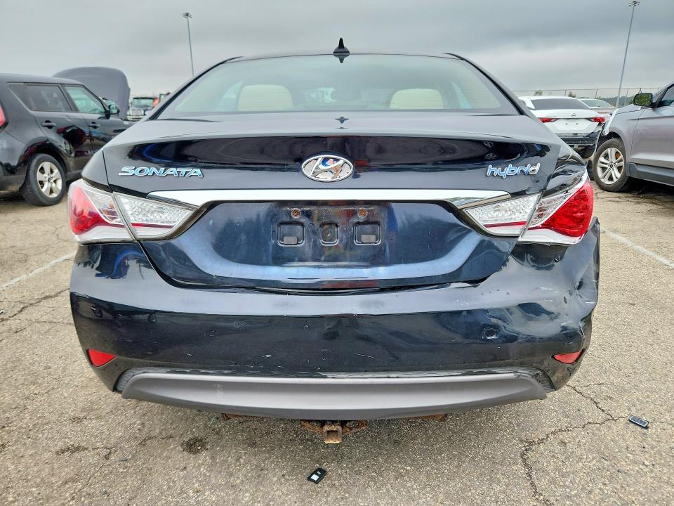 Zdjęcie 6 z aukcji – 2012 HYUNDAI SONATA z VIN KMHEC4A48CA021727