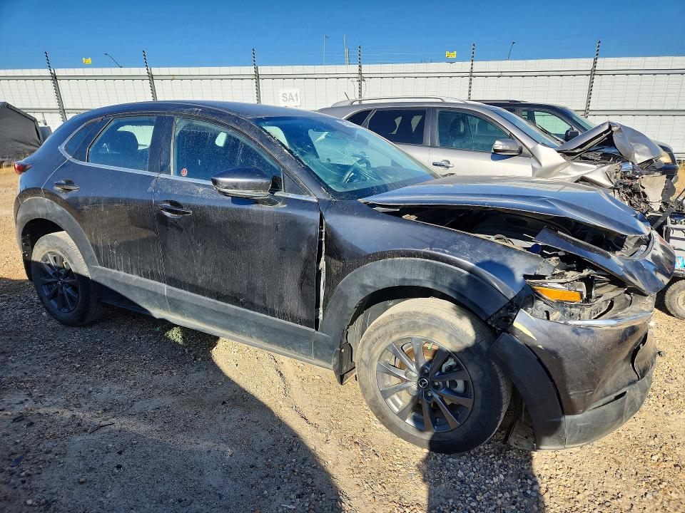 Photo 4 from auction – 2022 MAZDA CX-30 with VIN 3MVDMBB74NM410332
