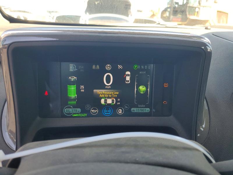 Photo 9 from auction – 2013 CHEVROLET VOLT with VIN 1G1RH6E44DU101614
