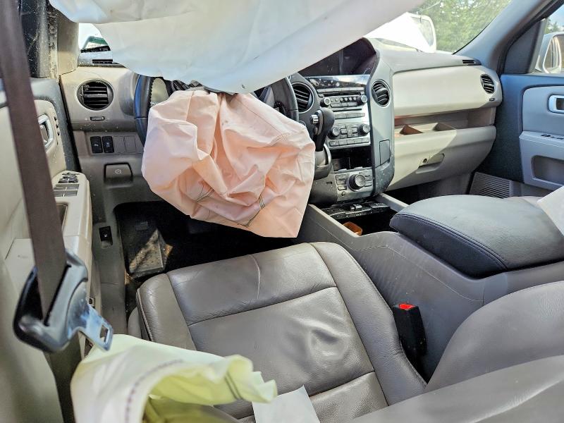Снимка 8 от търг – 2013 HONDA PILOT с VIN 5FNYF4H90DB070598