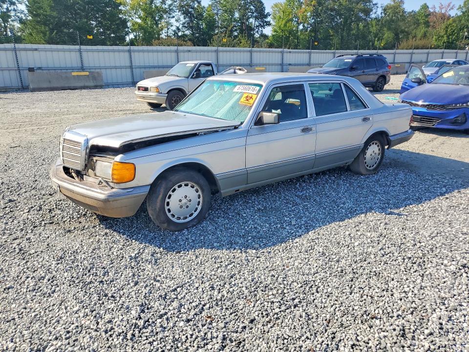 1988 MERCEDES-BENZ 560