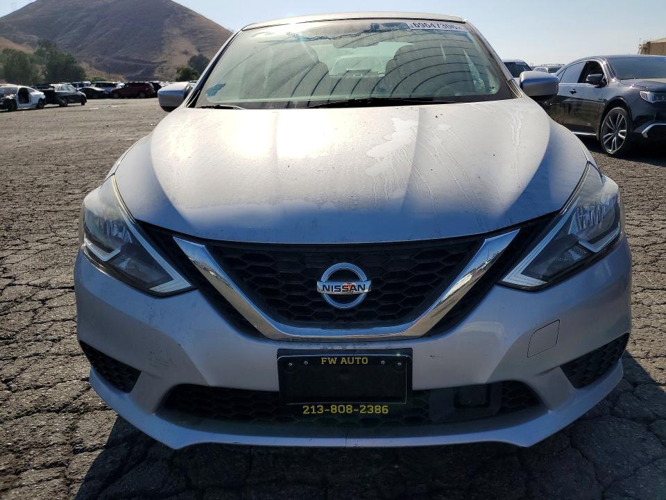 Photo 5 from auction – 2019 NISSAN SENTRA with VIN 3N1AB7AP9KY367171