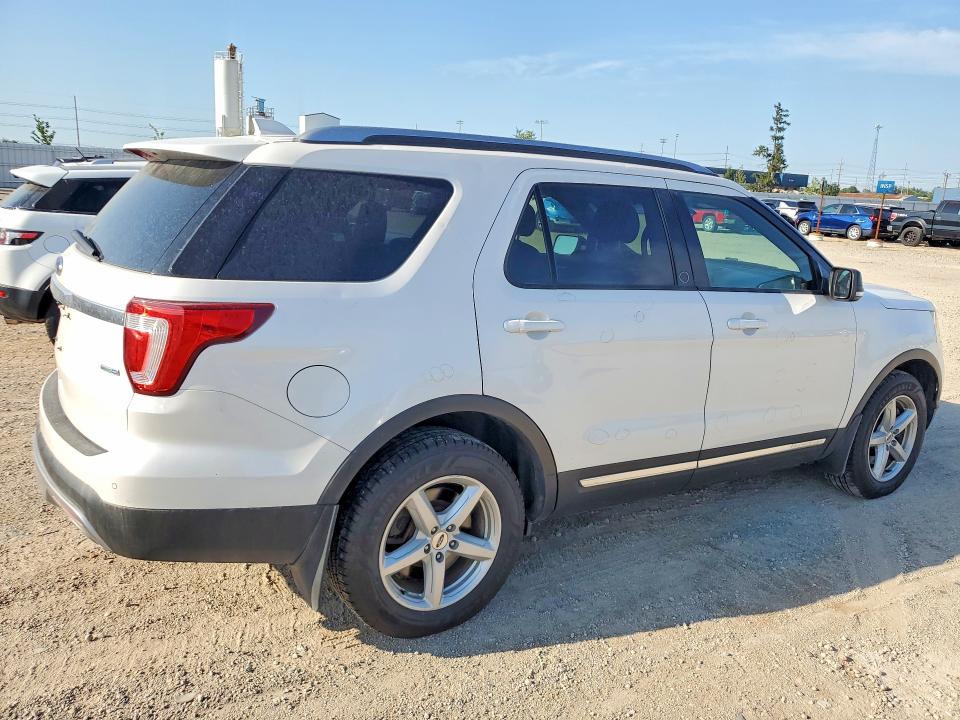 Photo 3 from auction – 2016 FORD EXPLORER with VIN 1FM5K8DHXGGB52606