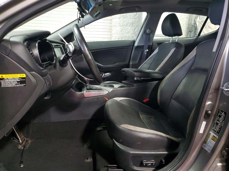 Foto 7 de la subasta – 2012 KIA OPTIMA con VIN 5XXGR4A61CG001837
