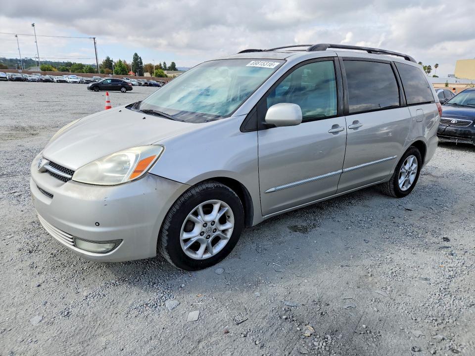 2005 TOYOTA SIENNA - Търг №69815316