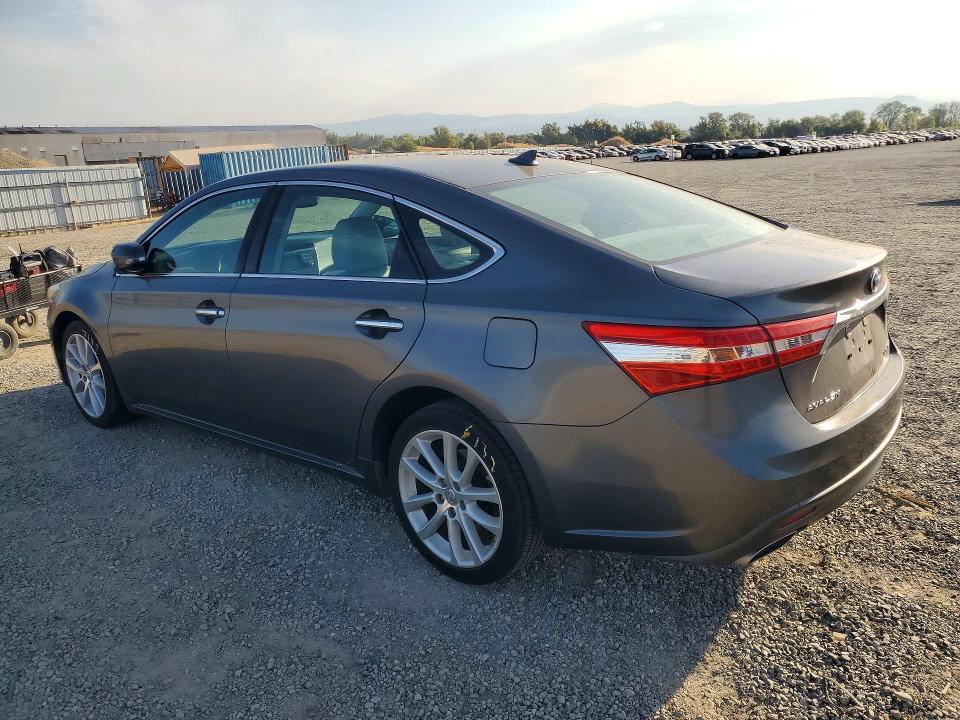 Photo 2 from auction – 2014 TOYOTA AVALON with VIN 4T1BK1EBXEU109984