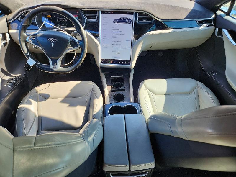 صورة رقم 8 من المزاد - 2015 TESLA MODEL S مع VIN 5YJSA1E28FF111394