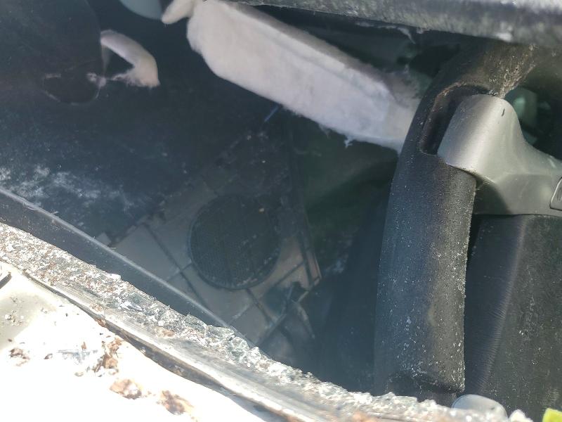 Фото 9 с аукциона – 2010 TOYOTA PRIUS с VIN JTDKN3DU6A0032672