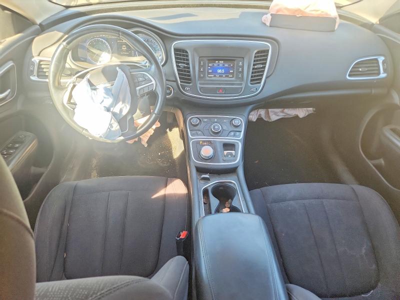 Foto 8 de la subasta – 2015 CHRYSLER 200 con VIN 1C3CCCAB5FN595384
