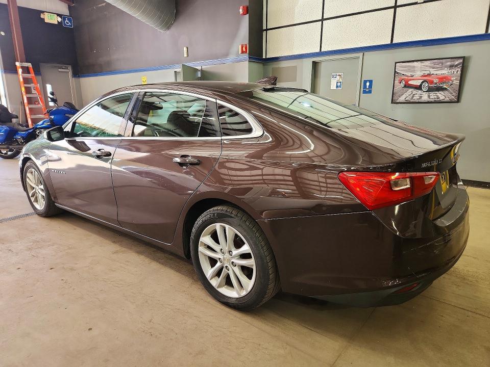 Photo 2 from auction – 2016 CHEVROLET MALIBU with VIN 1G1ZE5ST4GF258485