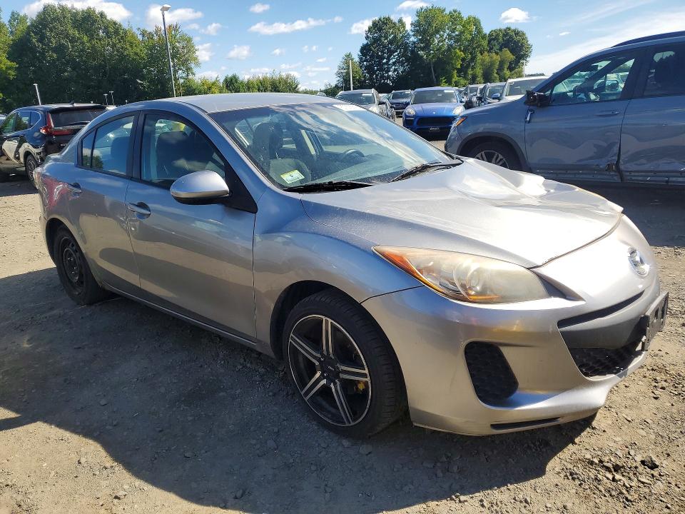 Снимка 4 от търг – 2012 MAZDA 3 с VIN JM1BL1UG7C1679289