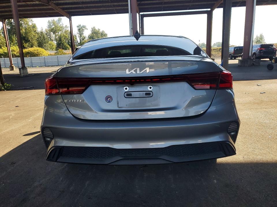 Foto 6 de la subasta – 2024 KIA FORTE con VIN 3KPF24AD9RE736288