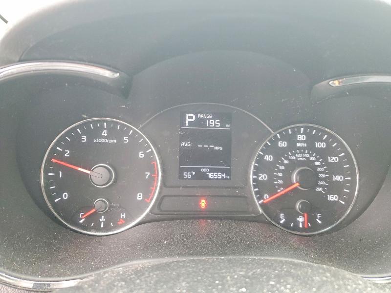 Снимка 9 от търг – 2018 KIA FORTE5 с VIN KNAFK5A85J5773831