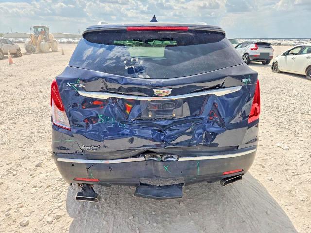 Photo 6 from auction – 2017 CADILLAC XT5 with VIN 1GYKNARS2HZ268540