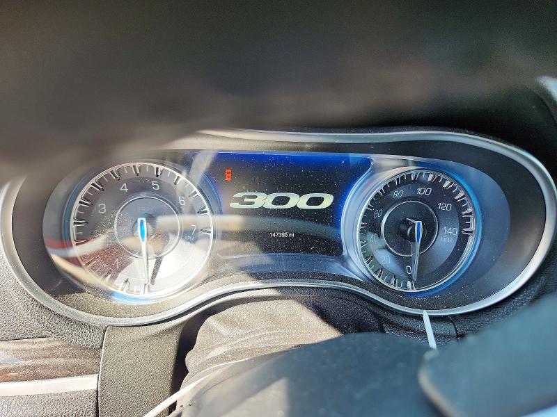 Zdjęcie 9 z aukcji – 2016 CHRYSLER 300 z VIN 2C3CCAAG9GH233780