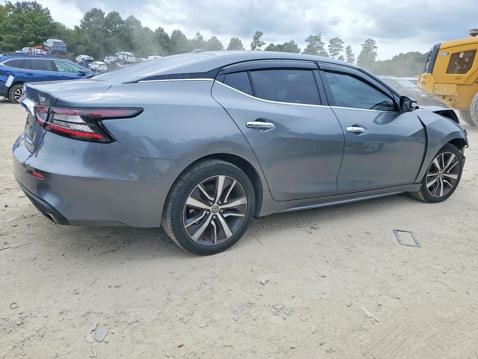Photo 3 from auction – 2019 NISSAN MAXIMA with VIN 1N4AA6AV2KC369075