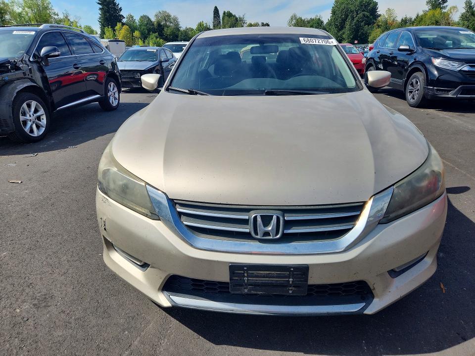 Photo 5 from auction – 2013 HONDA ACCORD with VIN 1HGCR2F57DA247227