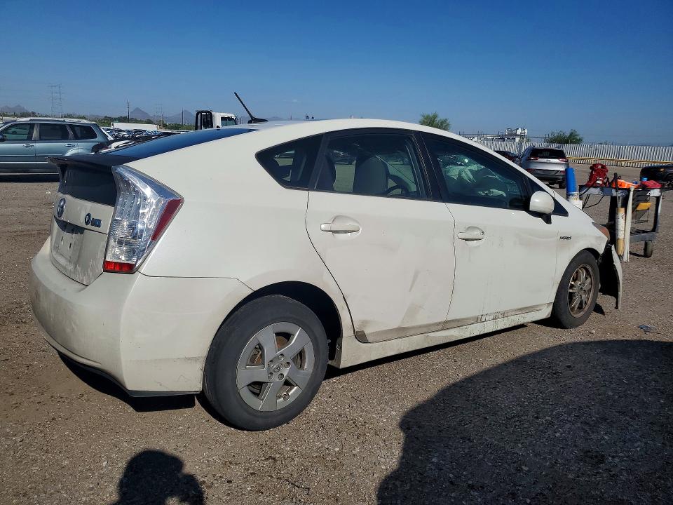 Снимка 3 от търг – 2008 TOYOTA PRIUS с VIN JTDKN3DU5A0154584
