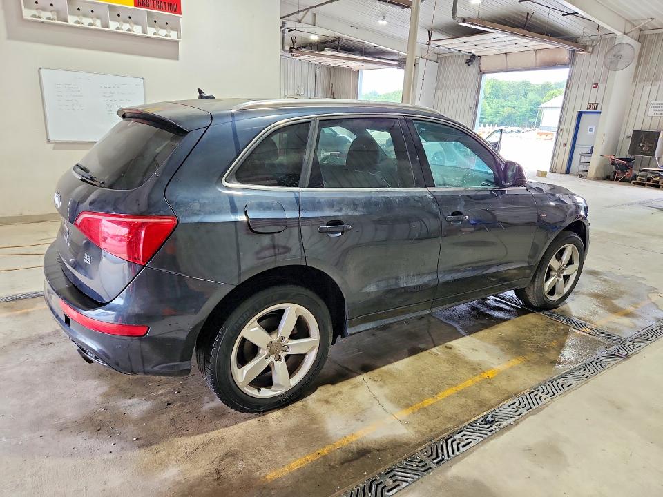 Photo 3 from auction – 2012 AUDI Q5 with VIN WA1DKAFP5CA131911