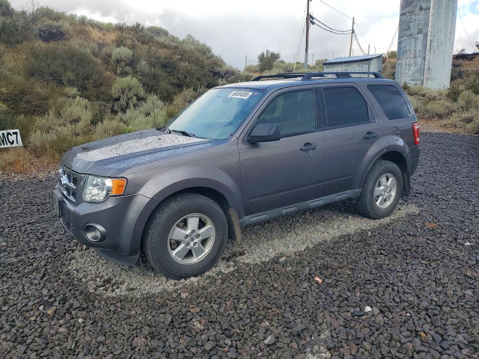 FORD ESCAPE 2010 с VIN 1FMCU9D71AKC28474 - Снимка от търг