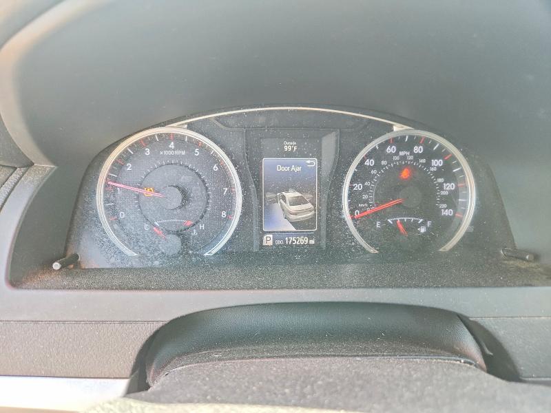 Photo 9 from auction – 2015 TOYOTA CAMRY with VIN 4T1BF1FK4FU035448