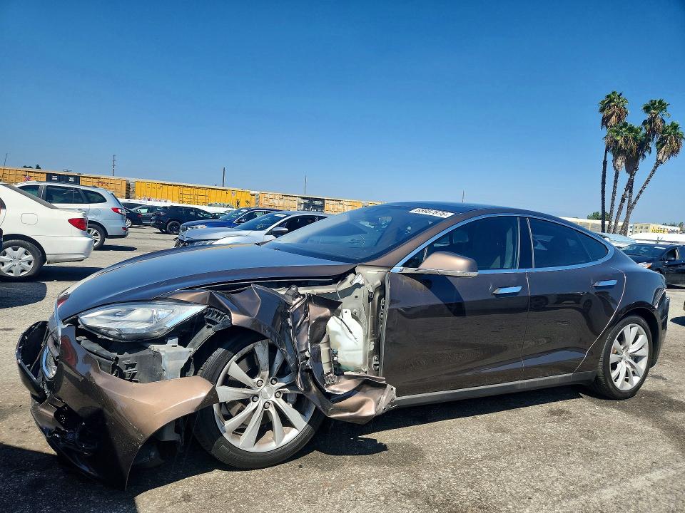 TESLA MODEL S 2014 with VIN 5YJSA1H16EFP61004 - Photo from auction