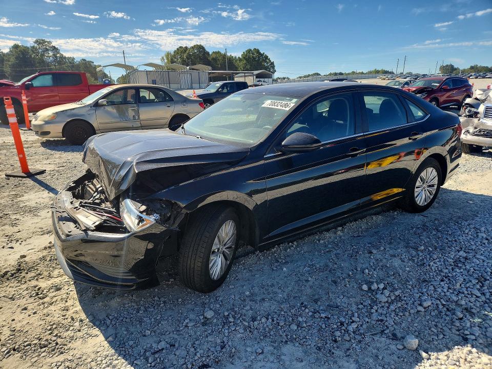 VOLKSWAGEN JETTA 2019 with VIN 3VWC57BUXKM173495 - Photo from auction