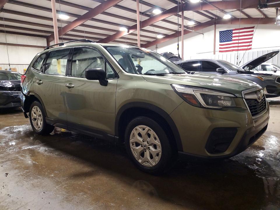 Foto 4 de la subasta – 2021 SUBARU FORESTER con VIN JF2SKADC7MH426497