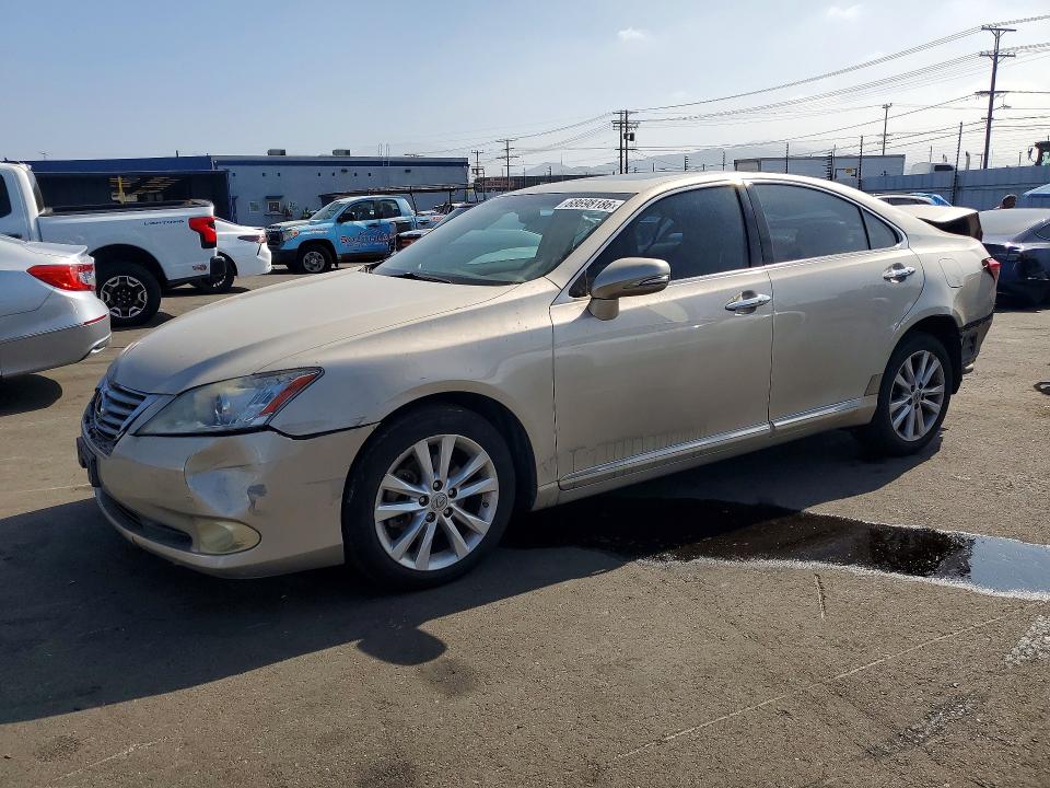 2010 LEXUS ES - Търг №68698186