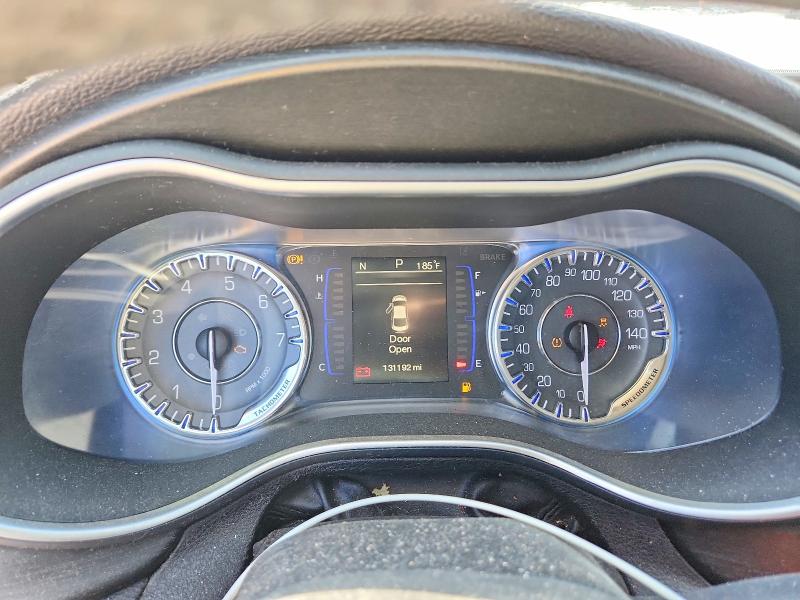 صورة رقم 9 من المزاد - 2015 CHRYSLER 200 مع VIN 1C3CCCAB8FN588543