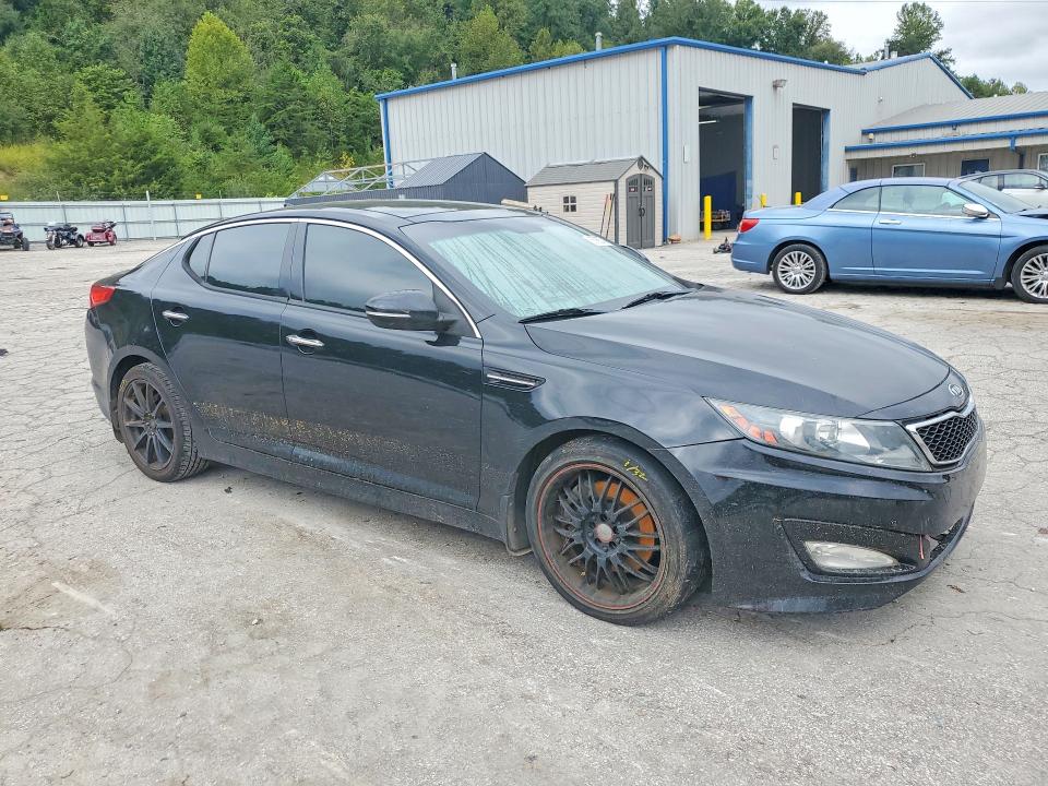 Photo 4 from auction – 2011 KIA OPTIMA with VIN KNAGR4A61B5177349