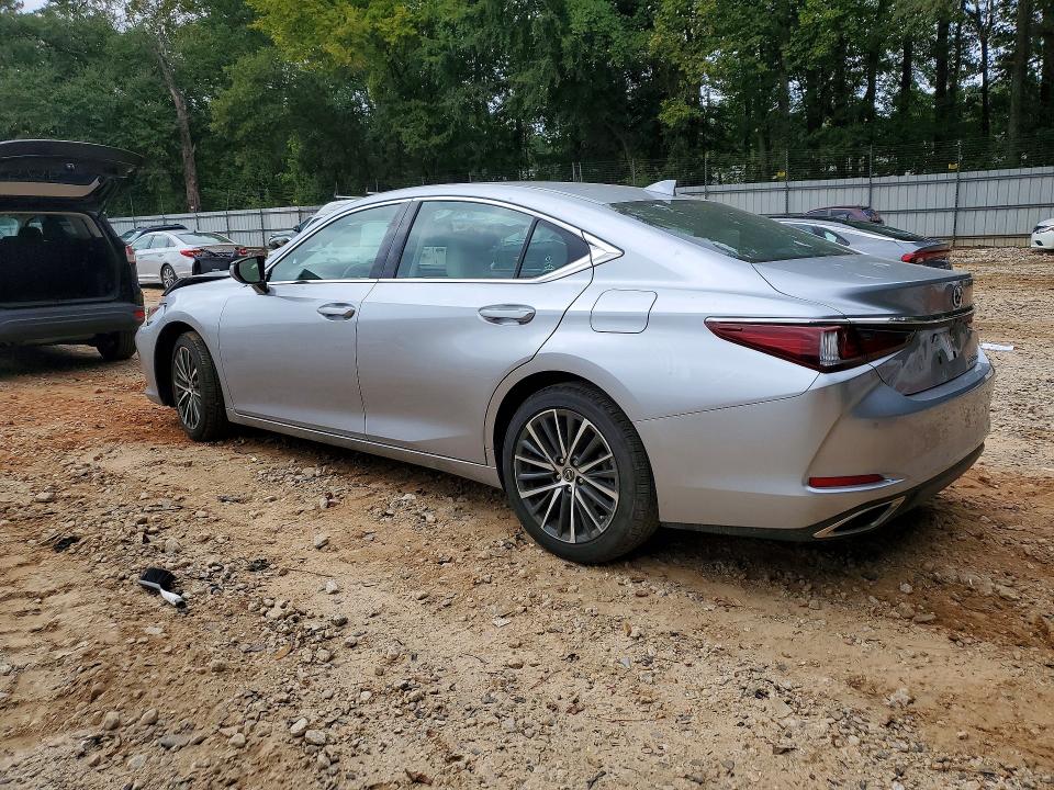 Photo 2 from auction – 2025 LEXUS ES 350 with VIN 58ADZ1B11SU198767