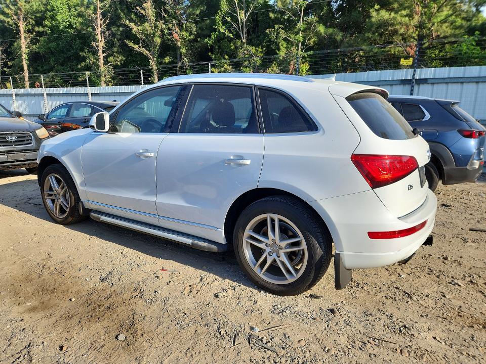 Zdjęcie 2 z aukcji – 2016 AUDI Q5 z VIN WA1C2AFP5GA051137