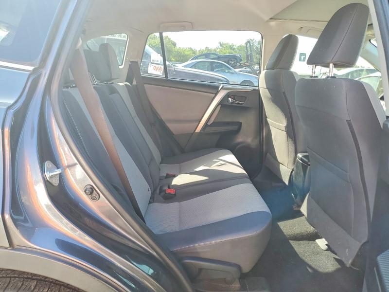 Zdjęcie 11 z aukcji – 2015 TOYOTA RAV4 z VIN JTMRFREV7FD123925