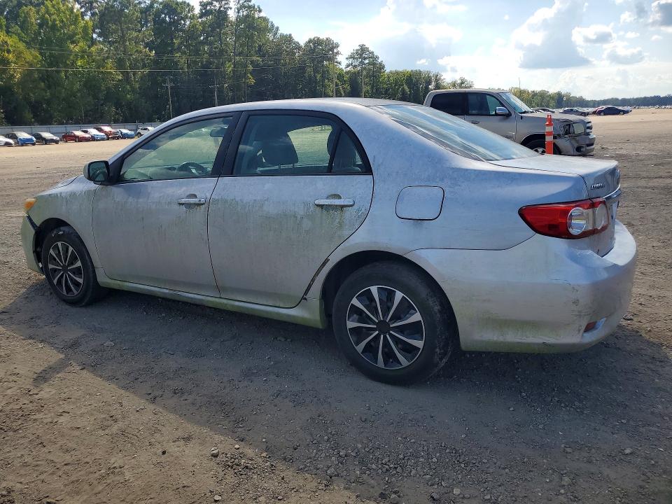 Photo 2 from auction – 2011 TOYOTA COROLLA with VIN 2T1BU4EE0BC607386