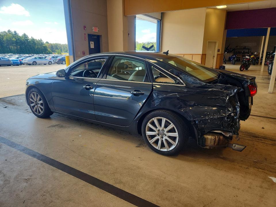 Foto 2 de la subasta – 2015 AUDI A6 con VIN WAUGFAFC7FN011039