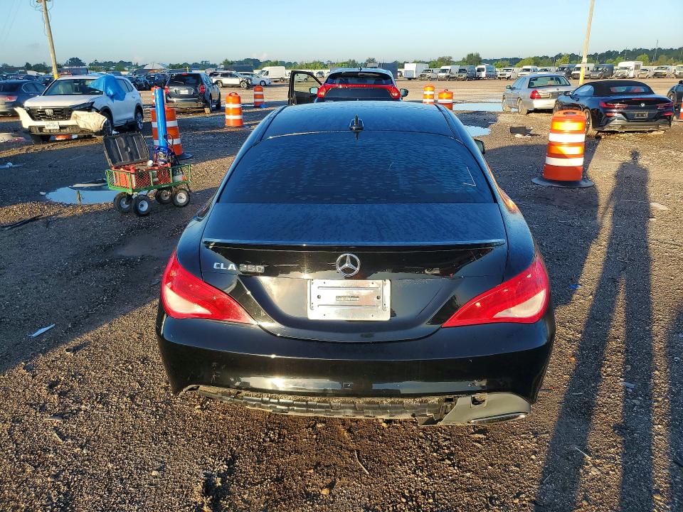 Photo 6 from auction – 2018 MERCEDES-BENZ CLA with VIN WDDSJ4EB6JN508619