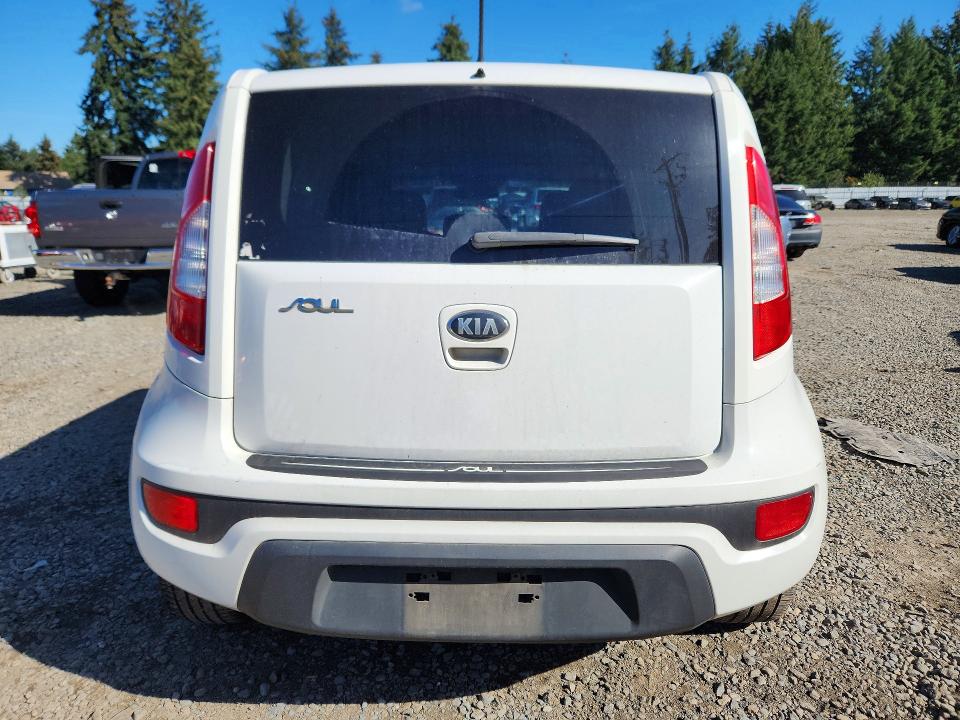 Photo 6 from auction – 2013 KIA SOUL with VIN KNDJT2A66D7534854