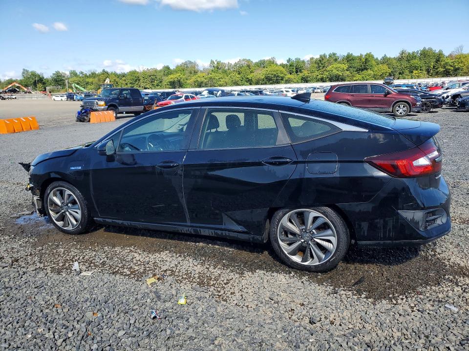 Снимка 2 от търг – 2018 HONDA CLARITY с VIN JHMZC5F30JC020647
