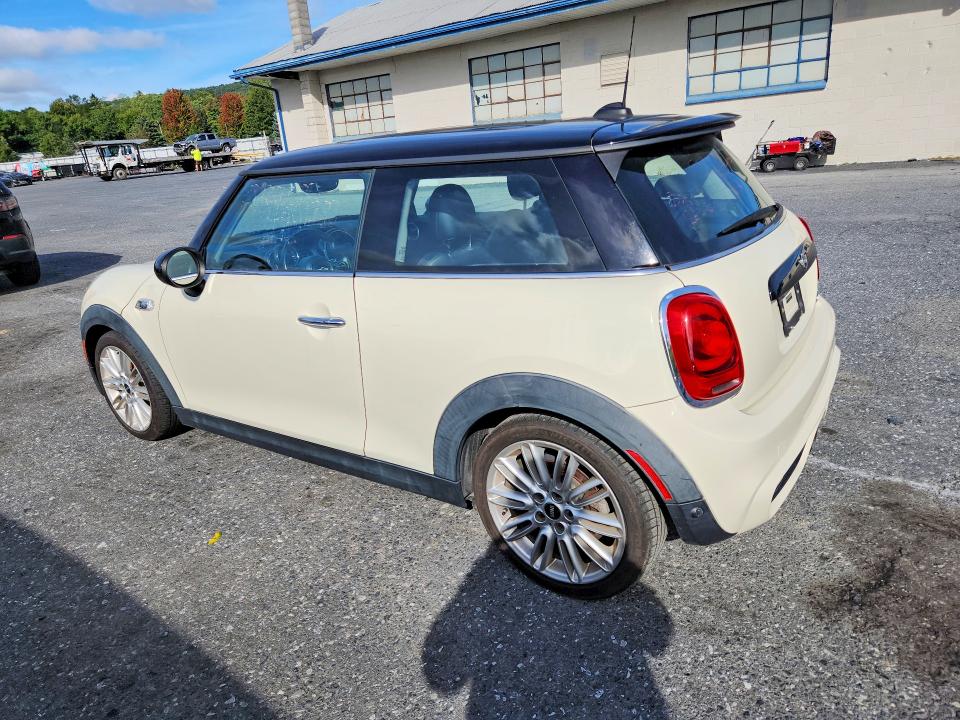 Photo 2 from auction – 2014 MINI COOPER with VIN WMWXM7C52ET986623