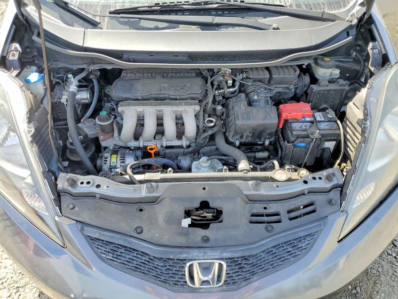 Снимка 12 от търг – 2013 HONDA FIT с VIN JHMGE8H37DC082566