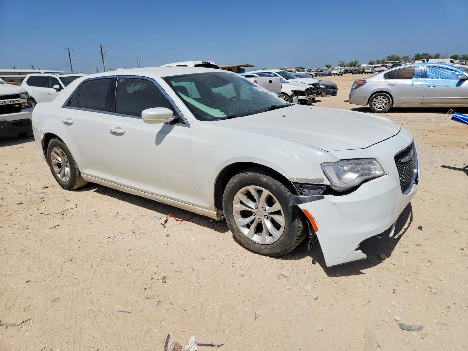 Zdjęcie 4 z aukcji – 2015 CHRYSLER 300 z VIN 2C3CCAAG7FH898837