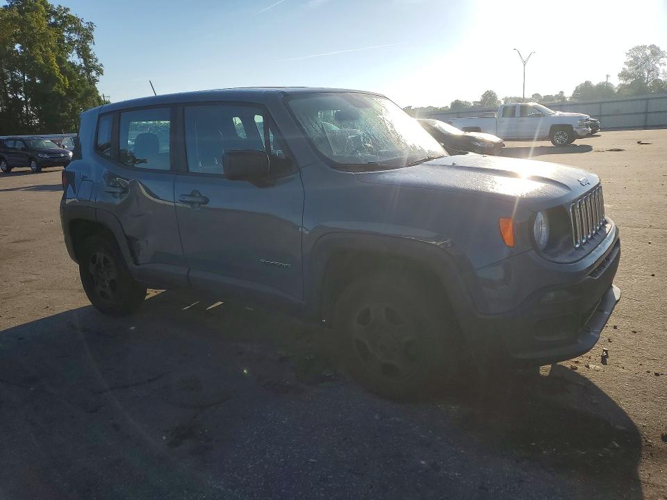 Photo 4 from auction – 2016 JEEP RENEGADE with VIN ZACCJBAT8GPE34637