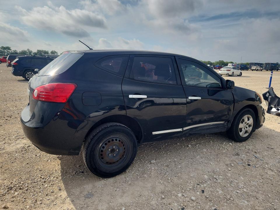 Photo 3 from auction – 2014 NISSAN ROGUE SELECT with VIN JN8AS5MT1EW101654