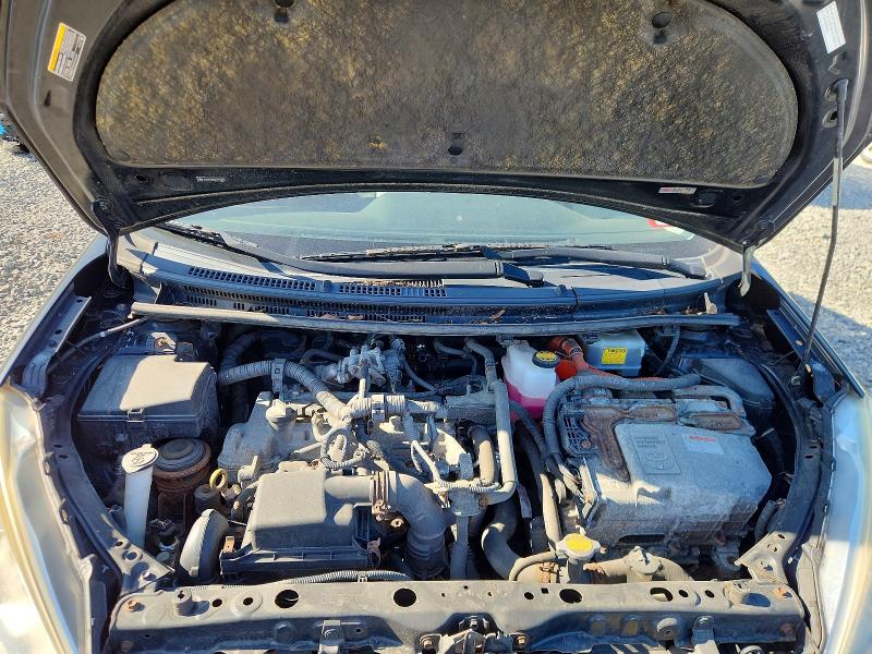 Photo 11 from auction – 2012 TOYOTA PRIUS C with VIN JTDKDTB32C1012770