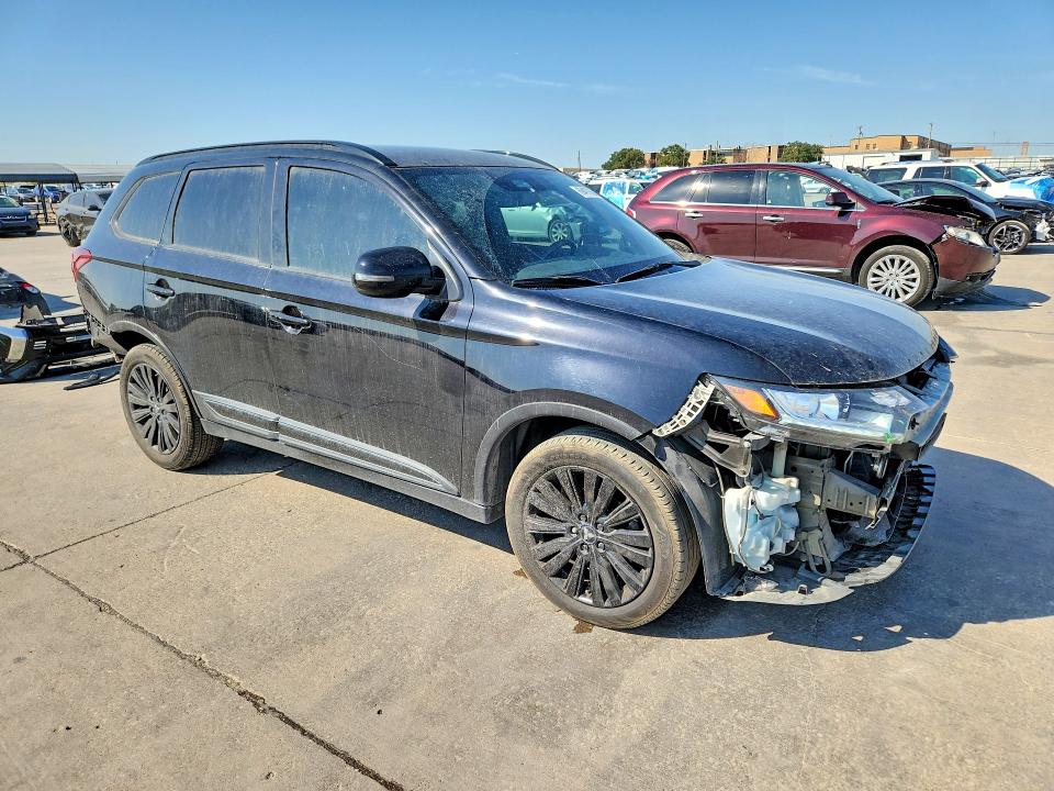 Снимка 4 от търг – 2020 MITSUBISHI OUTLANDER с VIN JA4AD3A30LZ003719