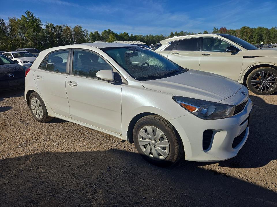 Zdjęcie 4 z aukcji – 2018 KIA RIO z VIN 3KPA25ABXJE049761