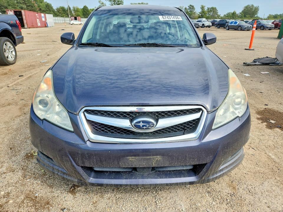 Foto 5 de la subasta – 2010 SUBARU LEGACY con VIN 4S3BMCK64A3235629